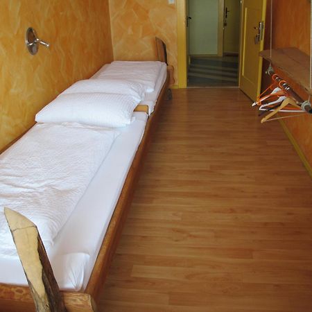 Schiff Bihlerdorf - Hostel Eksteriør bilde
