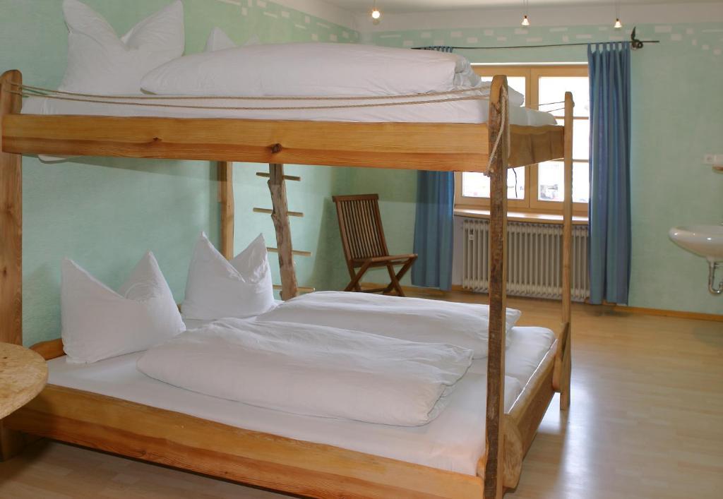 Schiff Bihlerdorf - Hostel Rom bilde