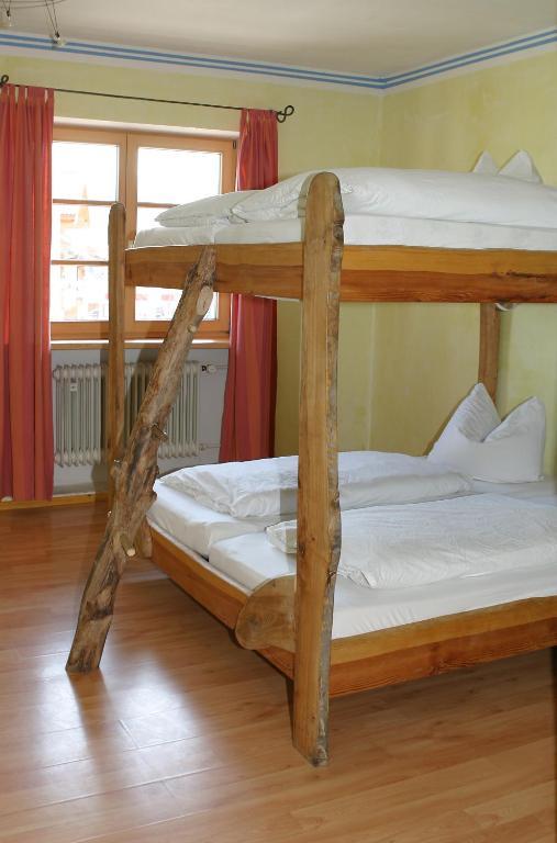 Schiff Bihlerdorf - Hostel Rom bilde