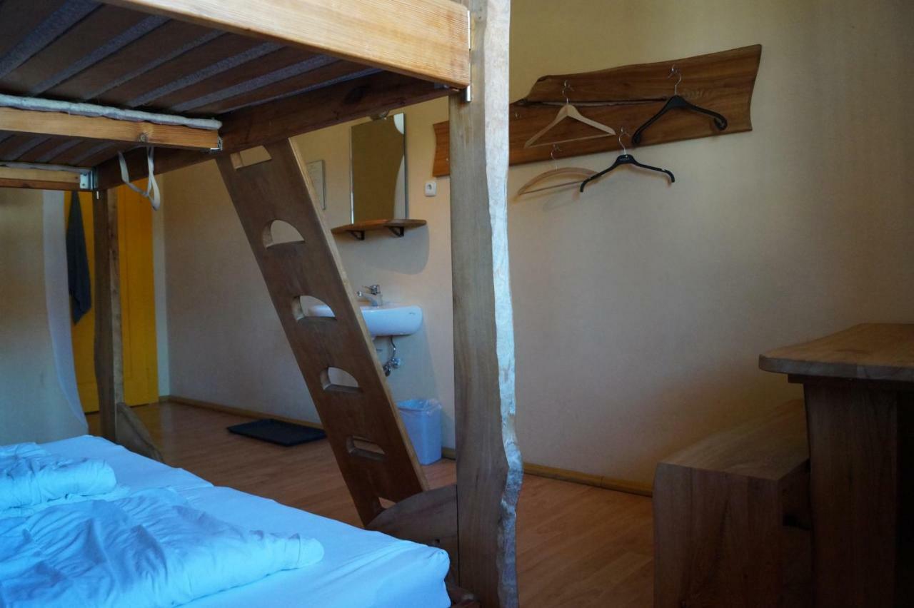 Schiff Bihlerdorf - Hostel Eksteriør bilde